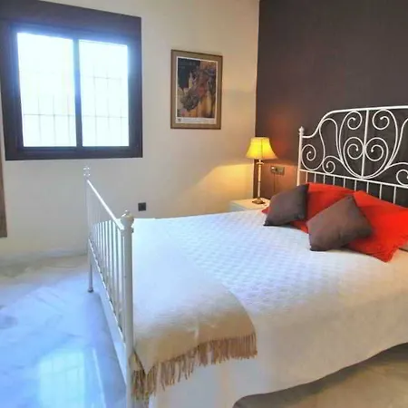 Living-sevilla San Lorenzo Sevilla