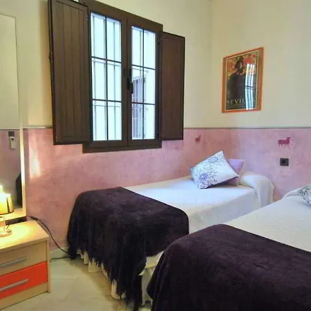 Living-sevilla San Lorenzo Sevilla